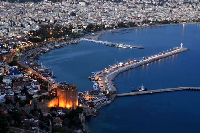 Show alanya by night